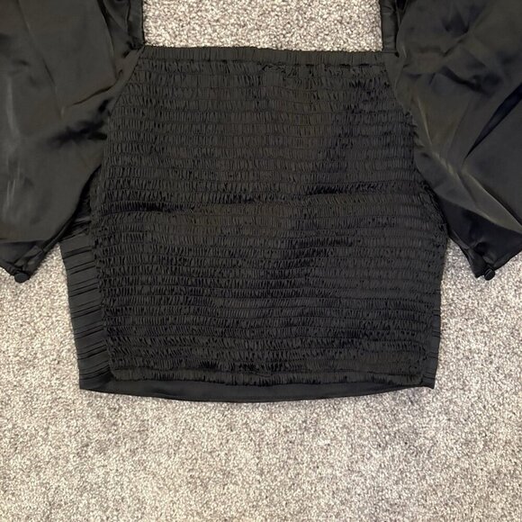 Express Women's Satin Top Size XS Black V-Bar Puff Sleeve Ruched Pleated NWT $58 - Picture 10 of 16